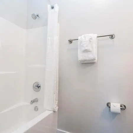 Apartment Cozysuites Music Row Stunning 2br W Free Parking *