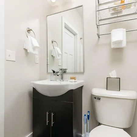 Cozysuites Music Row Charming 2br In Nasvhille! 40 Apartment