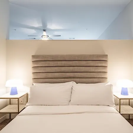 Cozysuites Music Row Astonishing Sdo 22