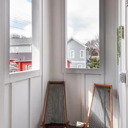 Holiday home Serene Boho Chic Home-mins To Dt