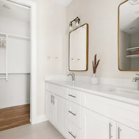 Holiday home Serene Boho Chic Home-mins To Dt Nashville