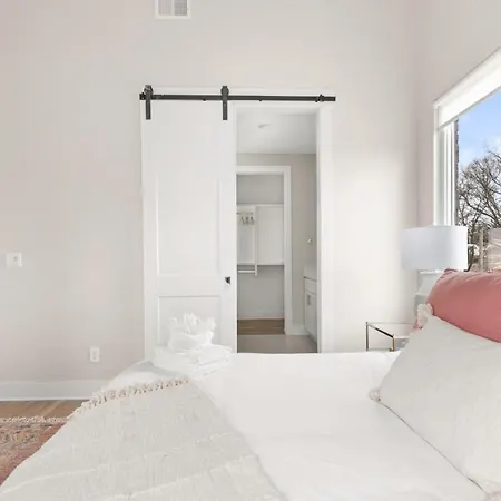 Serene Boho Chic Home-mins To Dt