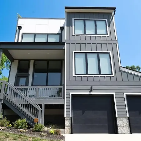 Getaway With Giant Rooftop 7min From Downtown Nashville