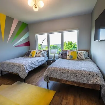 Villa Getaway With Giant Rooftop 7min From Downtown Nashville