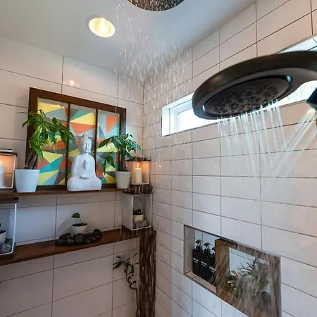 Getaway With Giant Rooftop 7min From Downtown Nashville