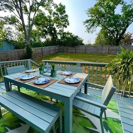 Getaway With Giant Rooftop 7min From Downtown Nashville