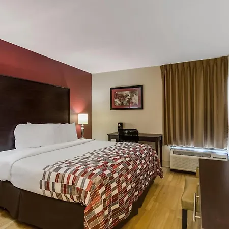 Red Roof - Music Motel 2*