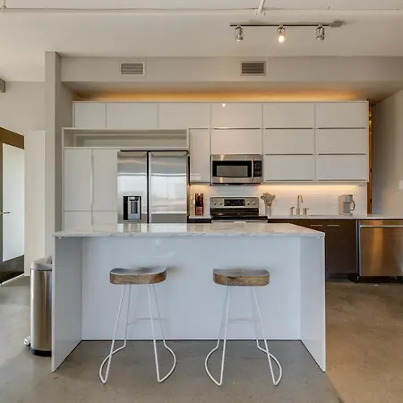 Amazing 2 Bd 4th Floor With Spectacular Views Holiday home Nashville