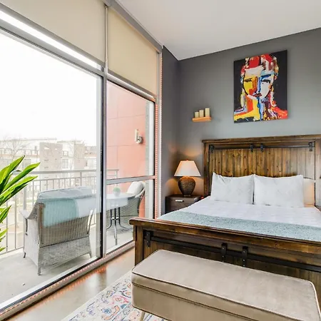 Holiday home Longterm Just Across The River From Downtown- Fully Equipped For Long Term Nashville