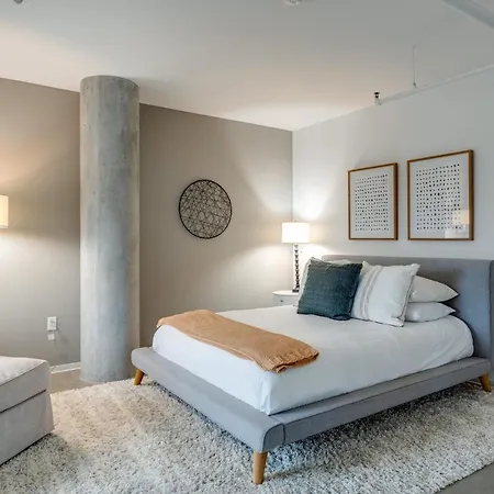 Two Story 2bd 2ba A Work Live *