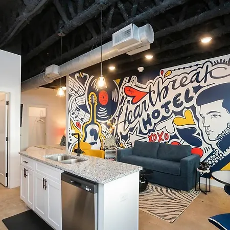 Rock & Roll Getaway Apartment Nashville