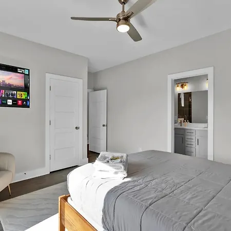 Experience Luxury, Book Today! Holiday home Nashville