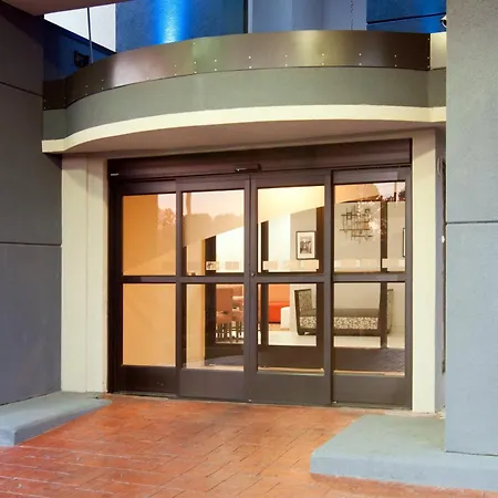 Express & Nashville-i-40 & I-24 Hotel 3*