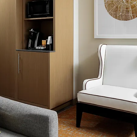 Hotel & Downtown - Broadway By Ihg