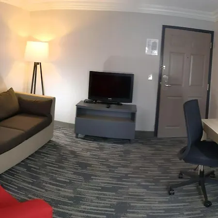Country & By Radisson, Nashville, Tn Hotel