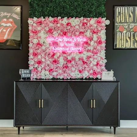 Holiday home Rock N' Roll Huge Space & Games Nashville