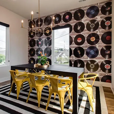 Holiday home Rock N' Roll Huge Space & Games Nashville