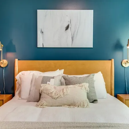 Downtown Luxury - 10 Beds & Free Parking Holiday home Nashville