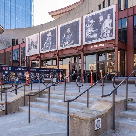 Vibe 831 Holiday home