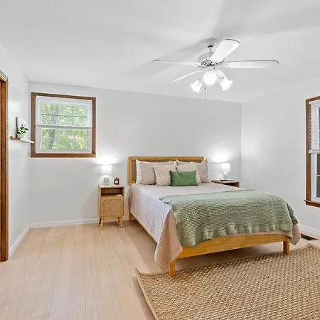 Hidden Gem - Private 20 Min To Everything Apartment Nashville