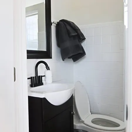 Inn Bright 1 Bedroom 10 Mins To