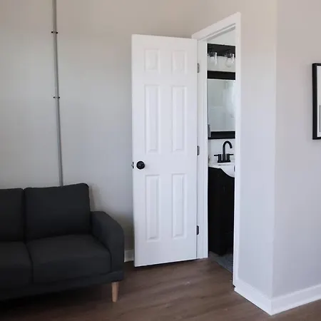 Bright 1 Bedroom 10 Mins To Nashville