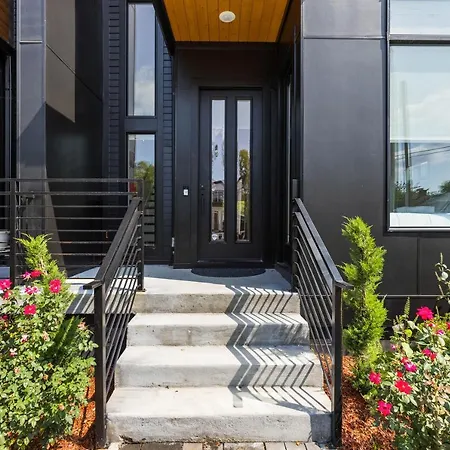 Huge Luxury Urban Oasis 5 Minutes To Downtown With Free Parking Apartment *