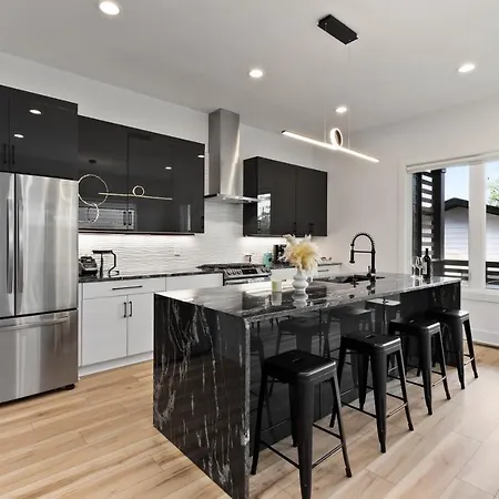 Huge Luxury Urban Oasis 5 Minutes To Downtown With Free Parking Nashville