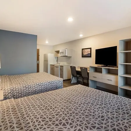 Woodspring Hermitage - Airport Hotel