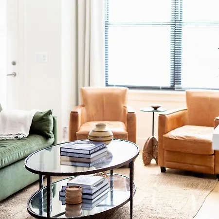Holiday home Luxury By Music Row Belmont Vanderbilt Free Parking