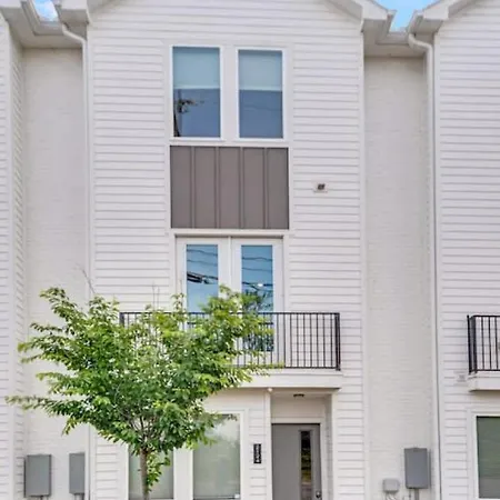 Star Retreat Townhome With Garage 3 Miles To Downtown