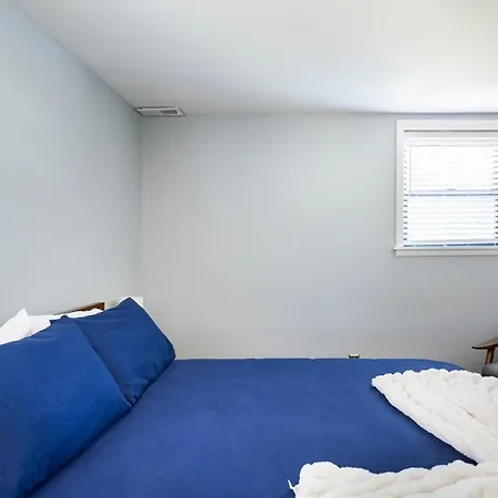 Spacious In A Quiet Neighborhood Holiday home