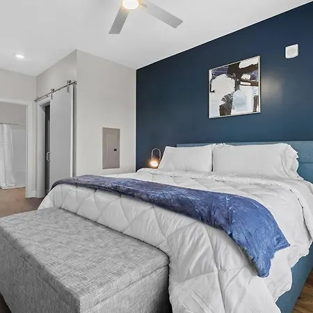 Beverly Hills Penthouse The Gulch Apartment *