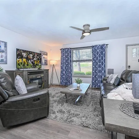 Holiday home Music City Retreat Private Pool, Hot Tub, & Park *
