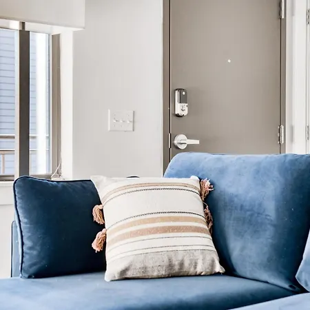 Apartment Cozysuites Music Row Bold 1br In Midtown