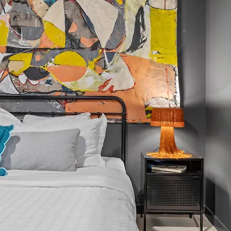 Apartment Modern, Free Parking, Walk To Everything Nashville