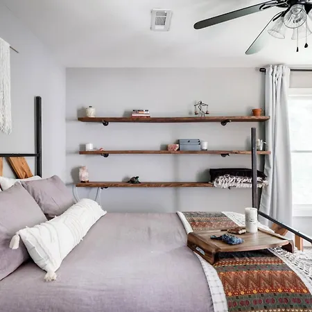 Modern Boho Family House Near Shops In East Nashville
