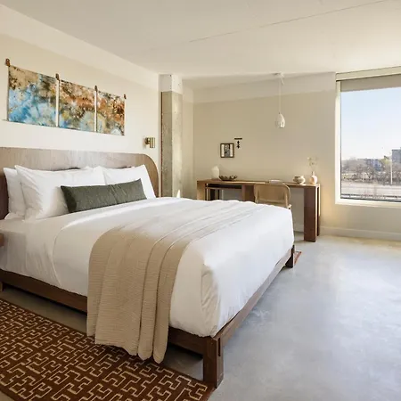 Hotel Drift