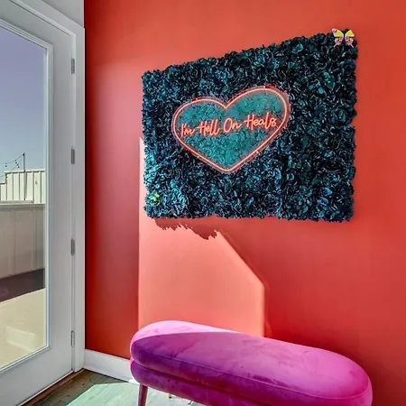 New Diva Retreat 13beds Rooftop Views Free Parking * Nashville