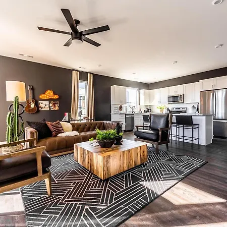 Quadhouse - 4 Luxe Homes - 4 Private Rooftops * Nashville