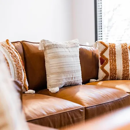 Rustic Country - Heart Of Gulch - Rooftop Deck Holiday home Nashville