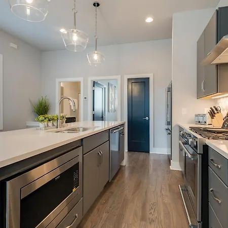- 2998 Belwood St Holiday home Nashville
