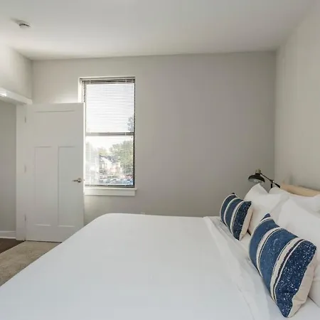 Cozysuites Music Row Stylish 2br In Nashville! 44 Apartment *