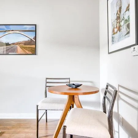 Cozysuites Music Row Charming 1br Free Parking 34 Apartment *