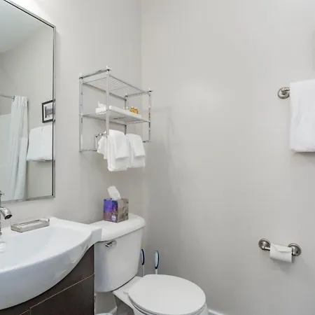 Cozysuites Two Music Row In Apartment Nashville
