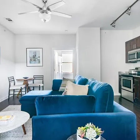 Cozysuites Two Charming Music Row Apartment Nashville