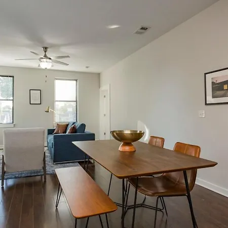 Cozysuites Two Alluring Music Row Apartment Nashville