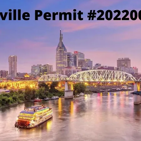 2 Luxe Gulch Homes - Rooftop Deck - Sleeps 24 Nashville