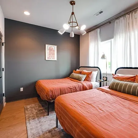 The Duo - 24 Beds & Stunning City Views Rare Find Nashville