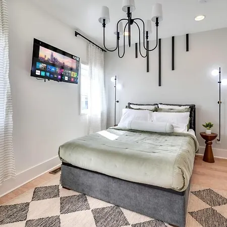 The Duo - 24 Beds & Stunning City Views Rare Find
